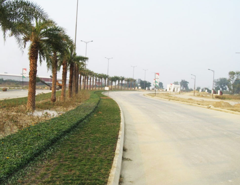 DLF Garden City at Raebareli Road, Lucknow by DLF Ltd